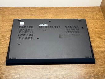 Lenovo ThinkPad T490 - i5, 16GB RAM, licence WIN11 PRO - 3