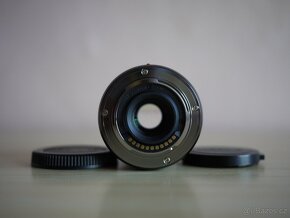 Objektiv Panasonic 30mm f 2,8. - 3