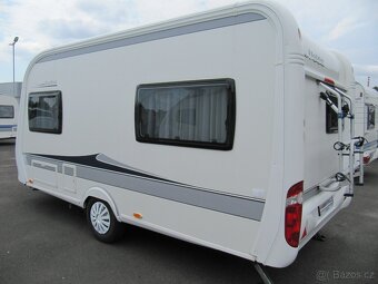 Prodám karavan Hobby 440 sf,r.v.2012 + mover + předstan. - 3
