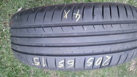 Dunlop 205 /65 R15 94 V - 3