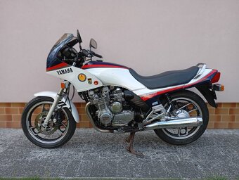 YAMAHA XJ 900 - 3