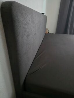 Prodám jen krátce použitou postel 200x200 jako nová - 3