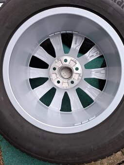 ZIMNÍ ALU SADA AUDI Q5 -- 235/65/R17" - 3