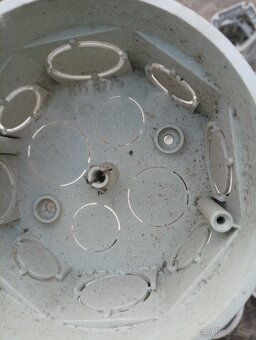 Prodám - daruji elektroinstalační material - 3