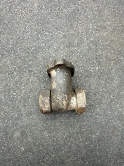 Harley-Davidson - koleno sání - 3