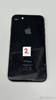 Apple iPhone 8 64GB black - baterie 84% - 3