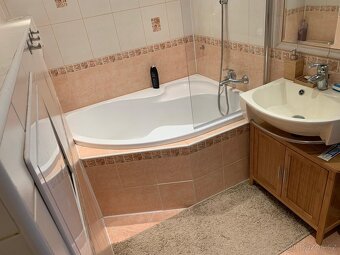 Pronájem bytu 3+1 v ulici Březenecká 4750 v Chomutově - 3