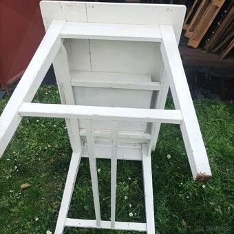 STARŠÍ STŮL / 2 ŽIDLE - 3