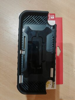 Hori krýt na Nintendo switch light - 3