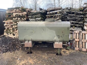 Nádrž na naftu,vodu - 3