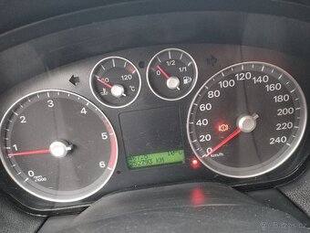 Ford Focus 1.8 TDCI ,85kw r.v. 2006 - 3