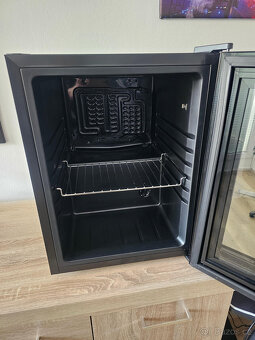 Chladnička Klarstein Beersafe M Onyx BG-35 (v záruce) - 3