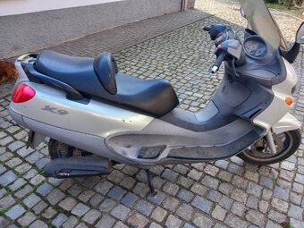 PIAGGIO X9 - 3