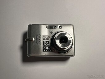 Retro fotoaparát Nikon Coolpix L10 - 3
