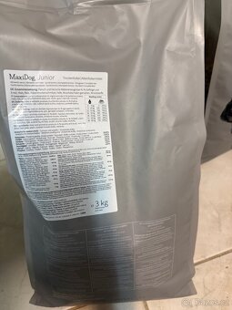 Maxi dog junior granule- uplne nove - 3