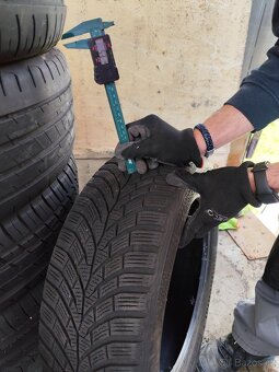 Continental 205/55 R16 zimní 1ks - 3