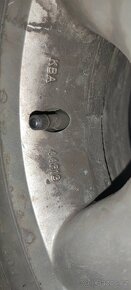 Pneumatiky z disky 165/65/ R14. 2 kusů... 500 Korun za sadu - 3