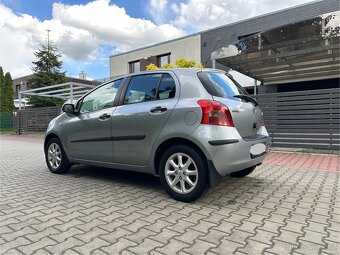 Toyota Yaris 1.3 64kw 47 963km 1.majitel - 3