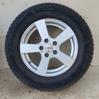 Dezent 6,5Jx16 ET31,5 5x114,3 Kia Sportage - 3