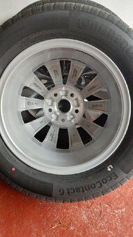 Prodám kompletní sadu kol ŠKODA pro KAROQA - letní sada - 3