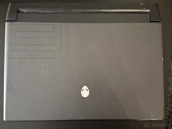 Prodám Dell Alienware M15 R3 - 3