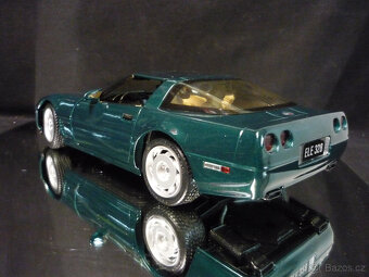 Chevrolet Corvette ZR-1 Maisto 1/18 - 3