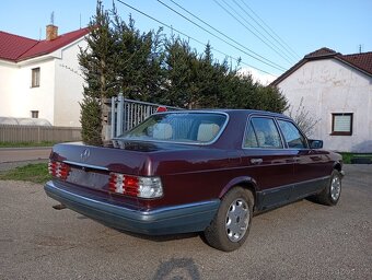 Mercedes Benz W126 280 SE. Šestiválec M110,automat - 3