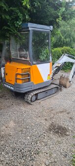 Minibagr Yanmar - 3