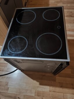 Trouba se sklokeramickou deskou Zanussi - 3