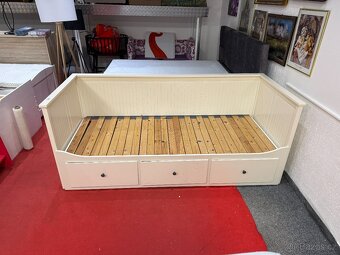 Rozkládací postel IKEA Hemnes s šuplíky - 3