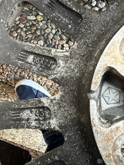Zimní sada alu kol orig. Chrysler s pneu Michelin. - 3