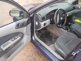 Škoda Octavia 1,9 TDI 66kw - 3