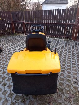 zahradní traktůrek - 3