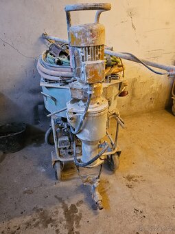 Omítačka,omítací stroj - 3