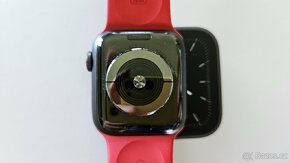 Apple watch 5 40mm + pásky - 3