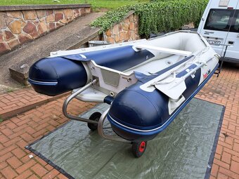 Motorový člun Honda 320 cm, 15 HP - 3