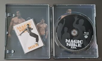 BEZ KALHOT XXL (BD steelbook + karty, CZ dabing) - 3
