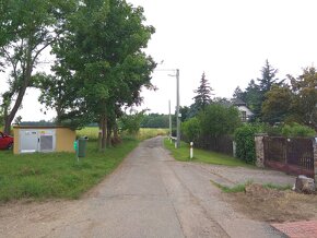 Úhonice - pozemek s investičním potenciálem 12 000 m2 - 3