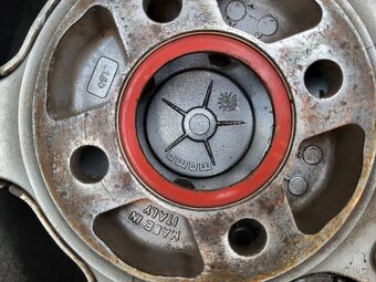 Alu kola Momo 4x100 R14 90. léta - 3