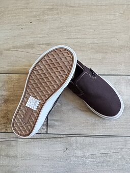 N.O.V.É plátěné tenisky Skechers, vel.33 - 3