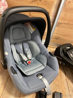 Maxicosi+isofix zakladna - 3