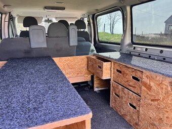 Ford transit 300S, 2009 2.2 85kW 6míst KLIMA 335000km - 3