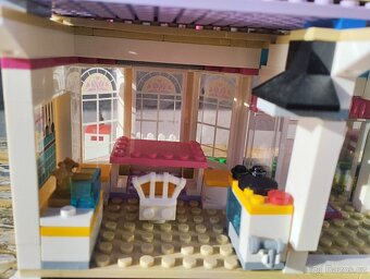 Prodám LEGO Friends 41314 Stephanie a její dům - 3