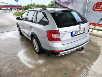Škoda Octavia scout - 3