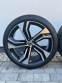 Alu kola Volvo XC90 II R-design R22 5x108 275/35 R22 - 3