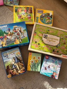 Spoustu her a lego - 3