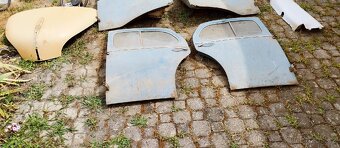 Díly na veterán Renault 4CV a KDF Kubelwagen - 3