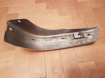 BMW e21 pravý roh předního nárazníku - 3