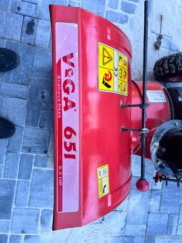 Sněhová fréza Vega 65l - 3