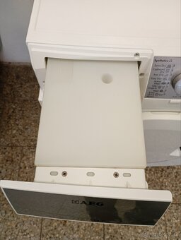Sušička prádla s tepelným čerpadlem AEG - 3
